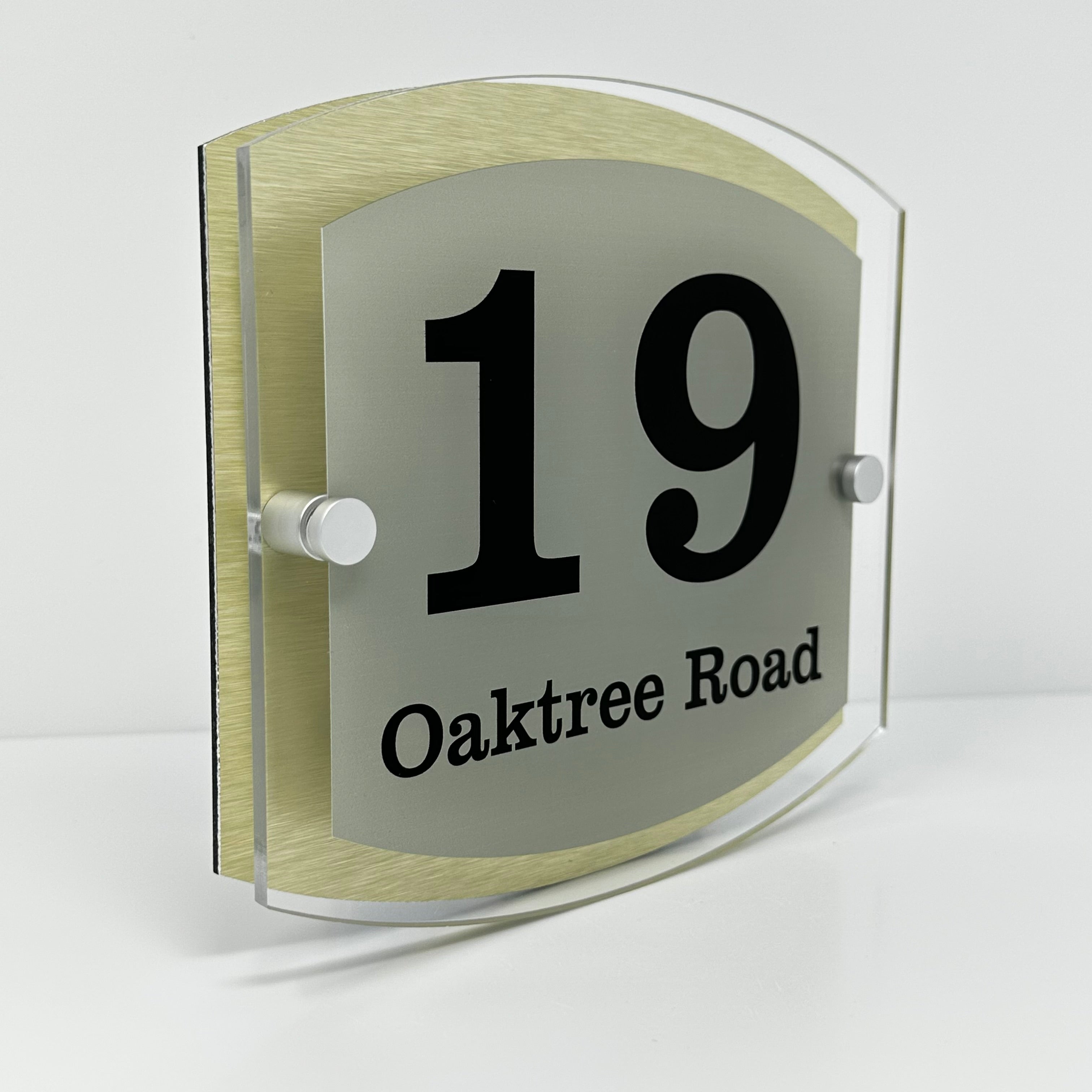 The Oaktree Modern House Sign with Perspex Acrylic Front, Gold Rear Panel and Satin Silver Stand Off Fixings ( Size - 20cm x 18cm )